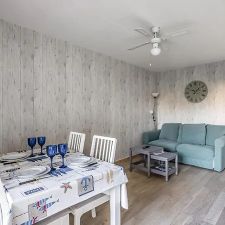 Paroco - Welkeys Apartamento *